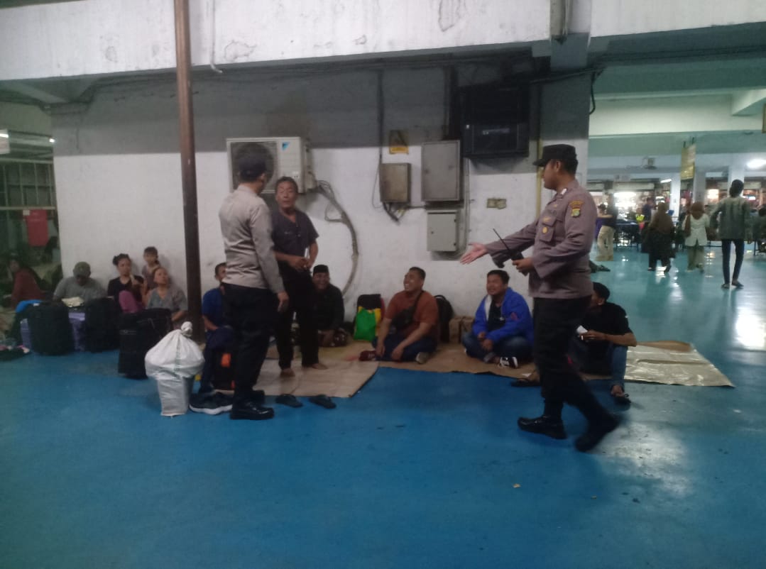 Polsubsektor Pelni Jaga Kamtibmas Cegah Tawuran Dan Pilkada Damai