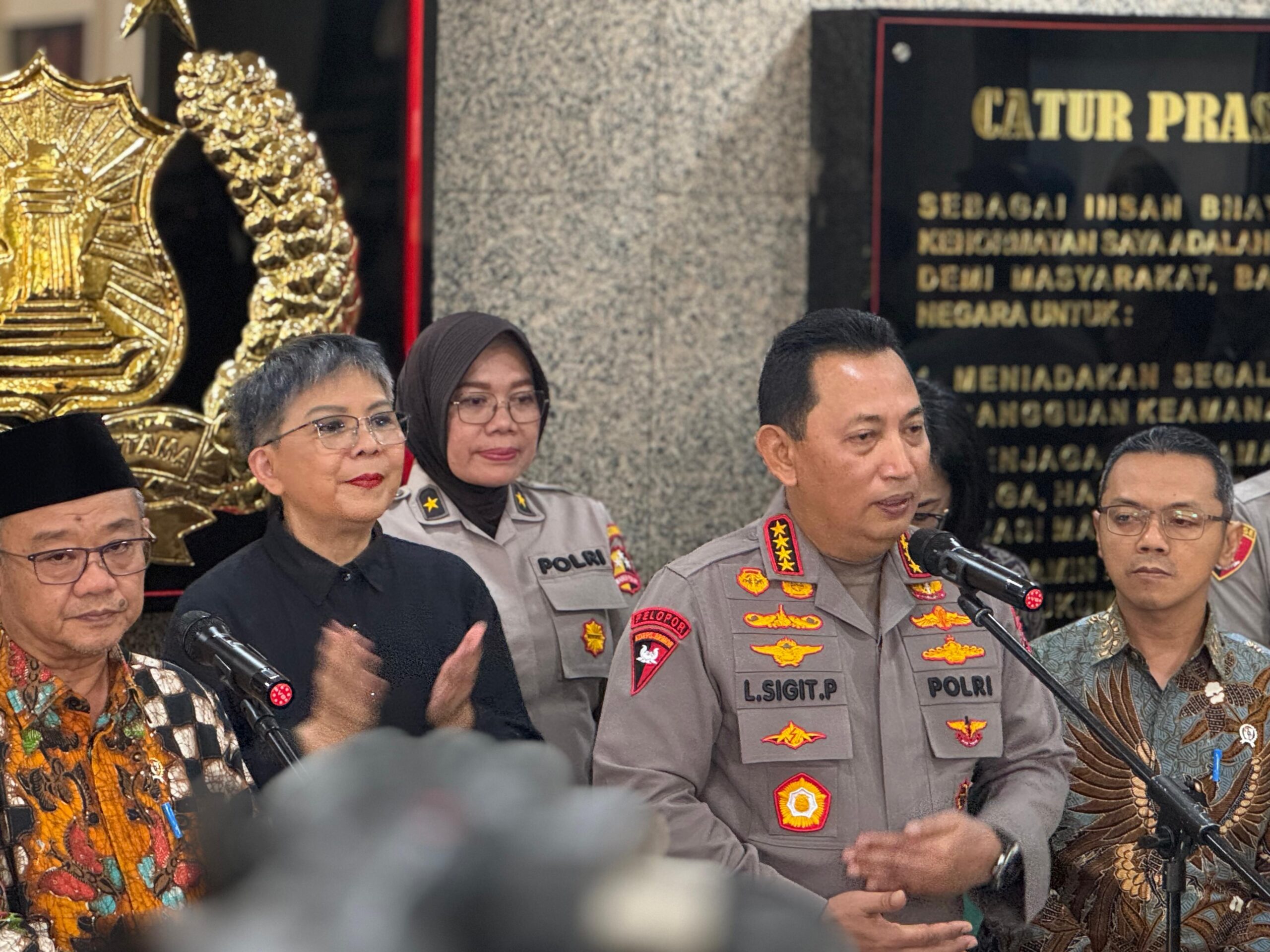 Kapolri Dan Mendikdasmen Sepakat Masalah Kedisiplinan Kedepankan Keadilan Restoratif