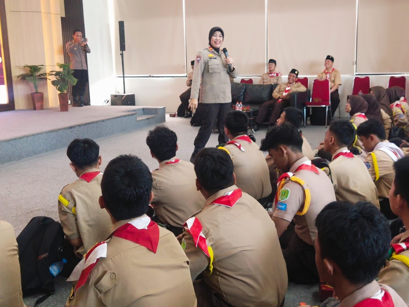 Polres Metro Tangerang Kota Berikan Pembekalan Kamtibmas Untuk Pelajar Dan Pramuka