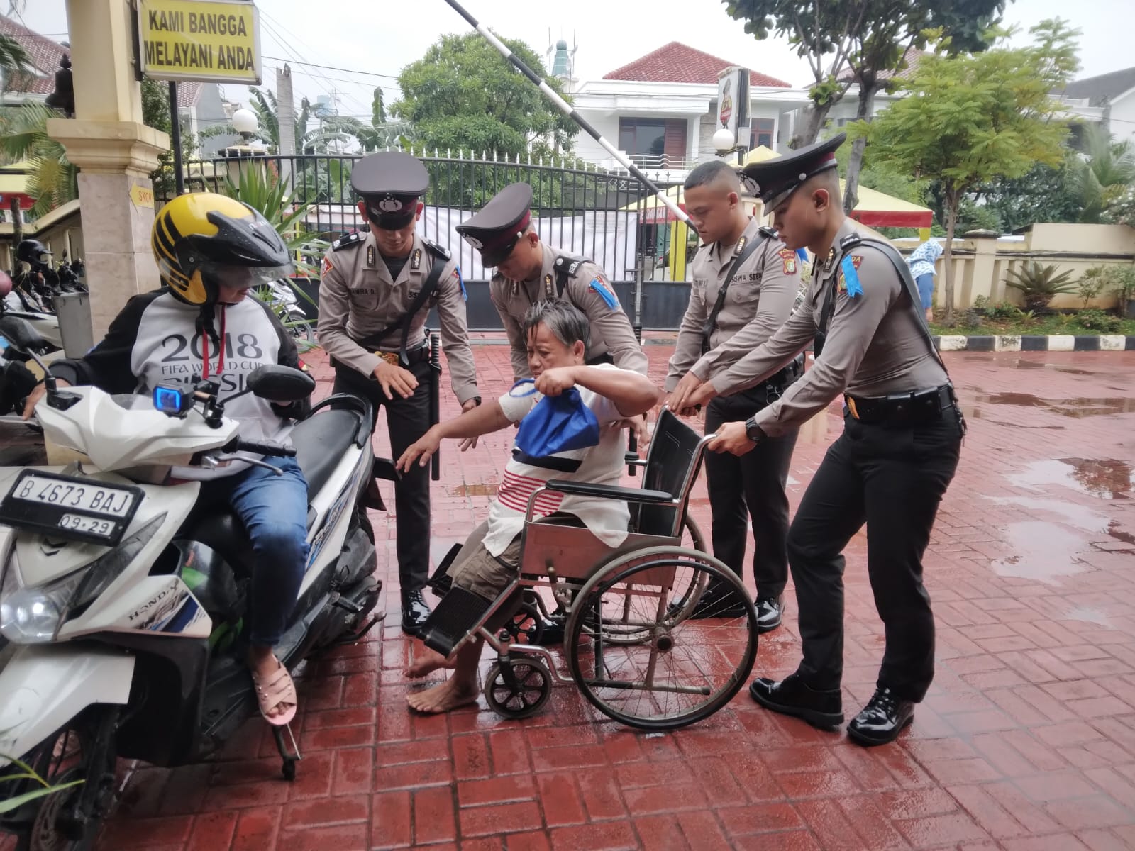 Membentuk Polisi Masa Depan: Polsek Kembangan Ajarkan Empati Dan Kepedulian Para Siswa Latja SPN Lido
