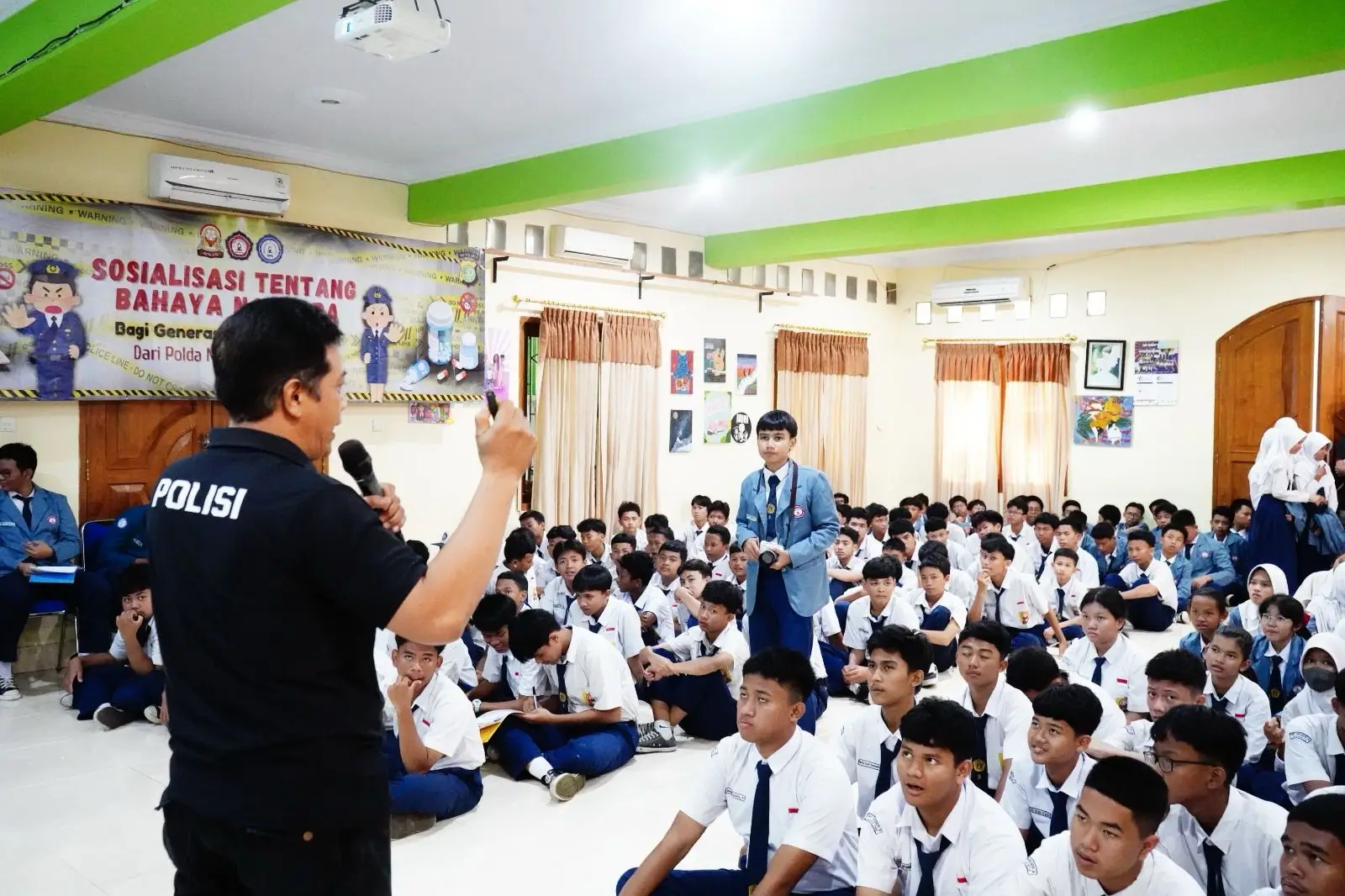 Polda Metro Jaya Gelar Penyuluhan P4GN Di SMP Negeri 9 Jakarta