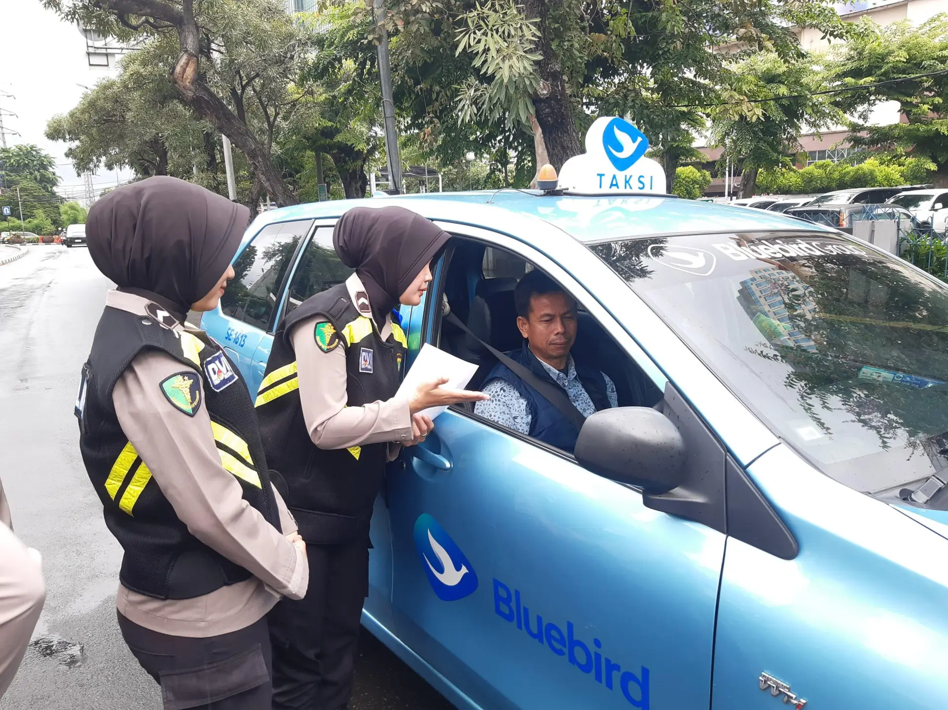 Polda Metro Jaya Gelar Operasi Keselamatan Jaya 2025 Di Bundaran Senayan