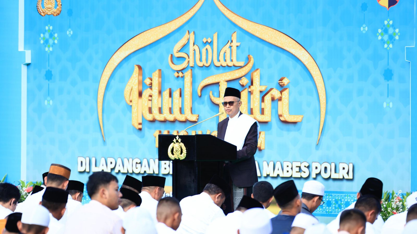 Wakapolri dan PJU Polri Laksanakan Salat Ied di Lapangan Bhayangkara
