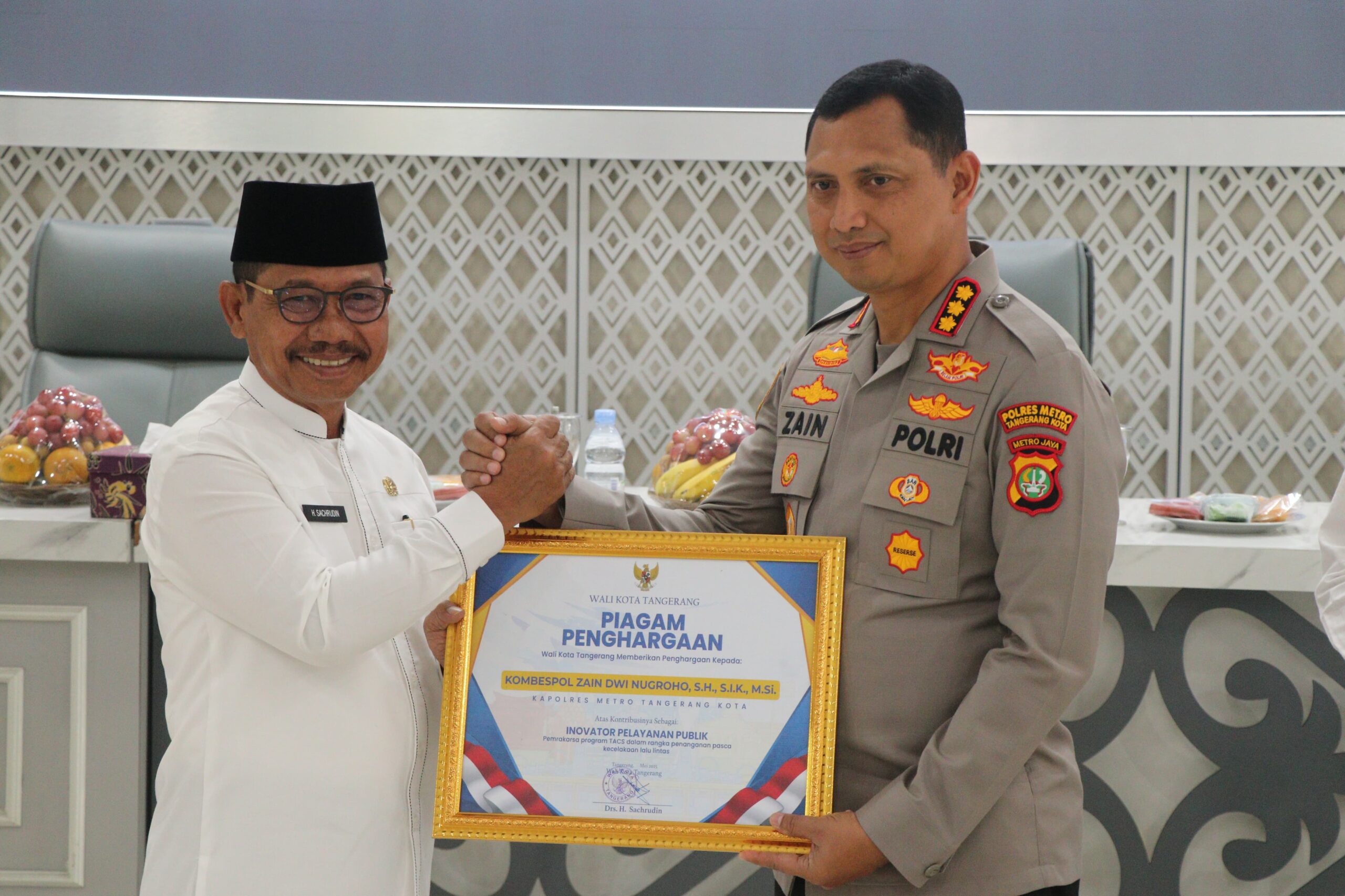 Polres Metro Tangerang Kota Bersama Pemda Tandatangani MOU untuk Tangani Korban Kecelakaan Lalu Lintas