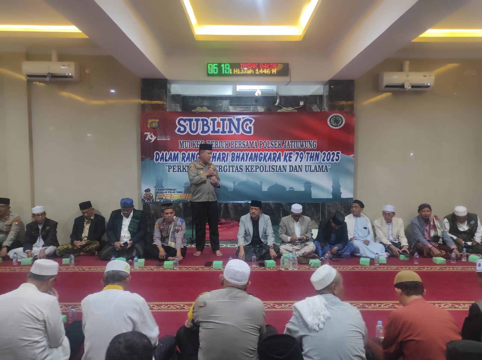 Sambut Hari Bhayangkara Ke-79, Polsek Jatiuwun Bersama MUI Gelar Subling Di Masjid At-Taubah lingkungan Polsek Jatiuwung,