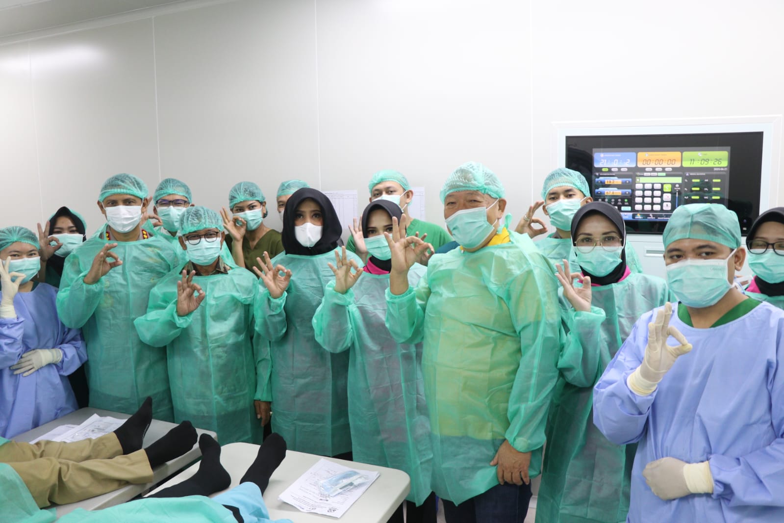 Operasi Mata Katarak Gratis Menyambut Hari Bhayangkara ke-79, Polres Metro Tangerang Kota Libatkan 26 Tenaga Kesehatan