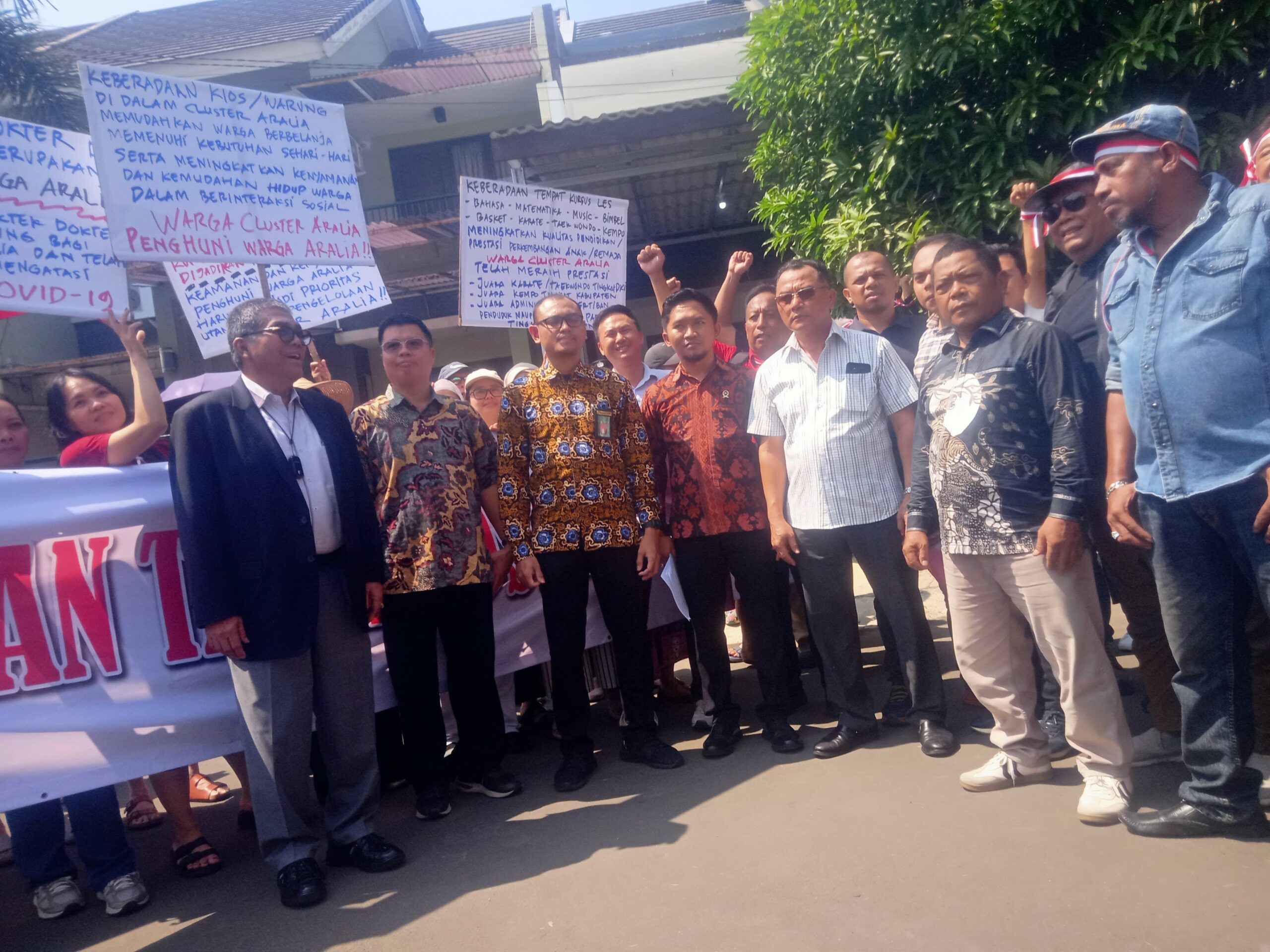 Pelaksanaan Sidang Lapangan, Warga Cluster Aralia Menolak Kos-Kosan