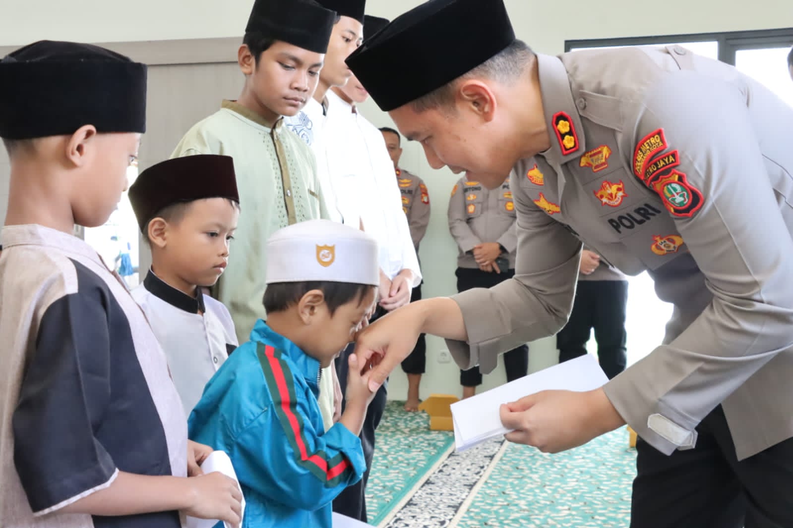 Sambut Tahun Baru Islam, Polres Metro Tangerang Kota Gelar Pengajian dan Santunan Anak Yatim