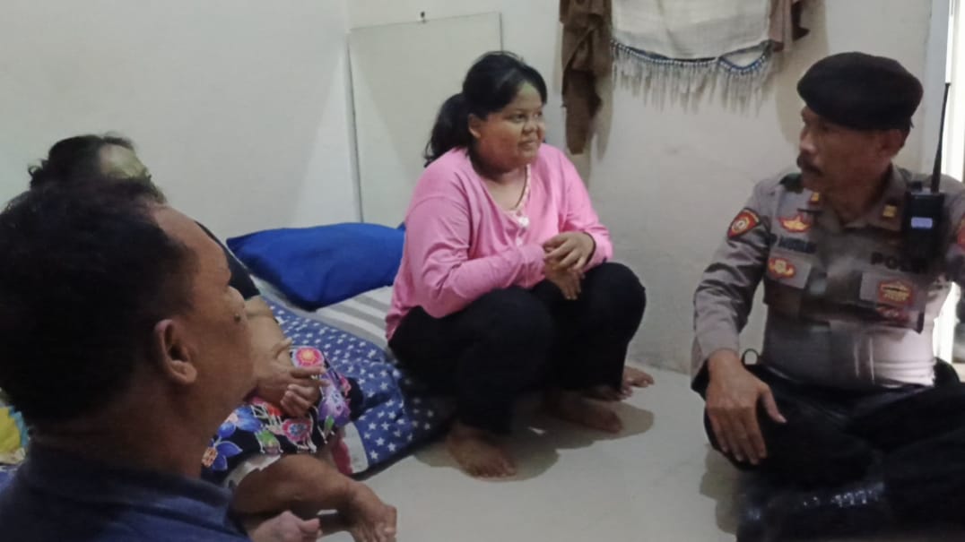 Iptu Cep Muslim Sentuh Hati Warga Lewat Aksi Kemanusiaan Di Karang Tengah