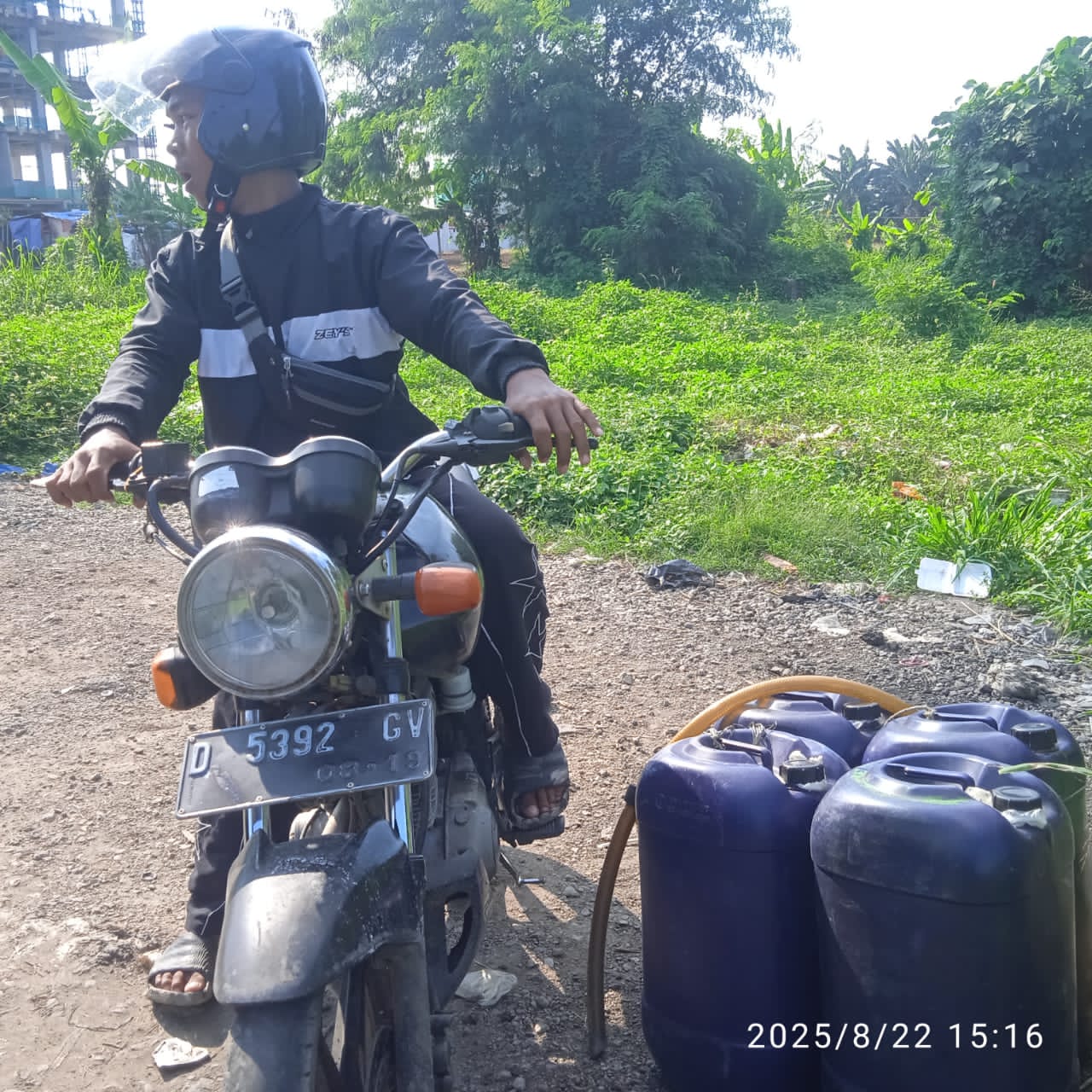 Maraknya Pengangkutan Pertalite Menggunakan Jerigen