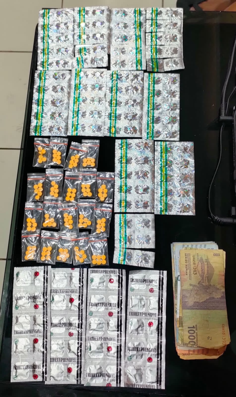 Edarkan Obat Keras Berkedok Kosmetik, Pria Asal Aceh Ditangkap Polsek Neglasari