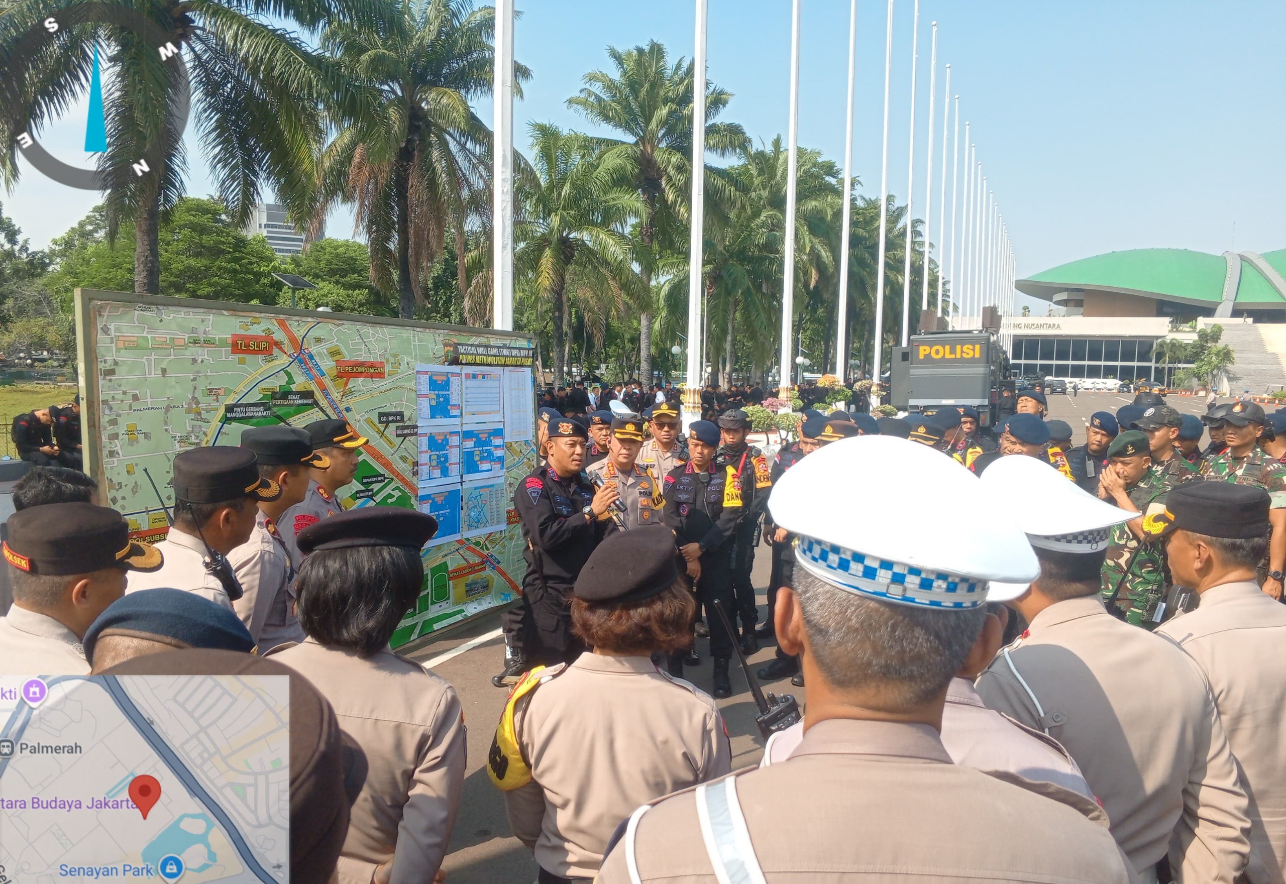 PENGAMANAN PELAYANAN AKSI UNRAS DI GEDUNG DPR/MPR RI