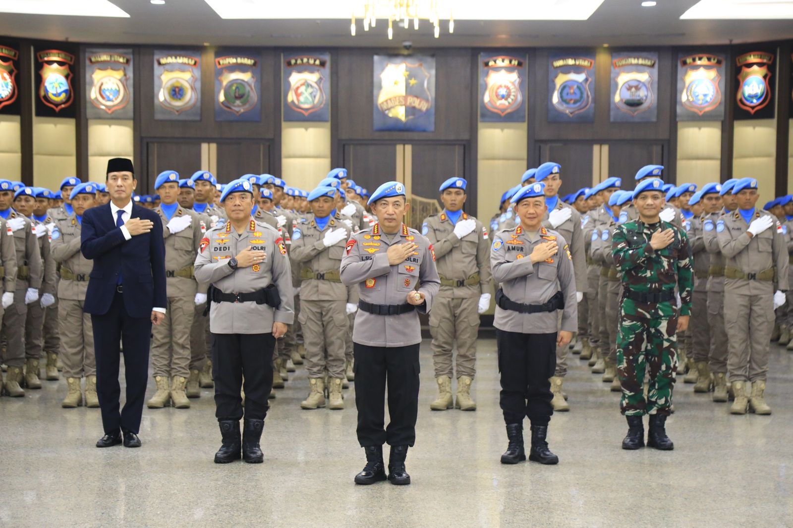 Mengemban Misi Perdamaian: Pelepasan Satgas FPU 7 MINUSCA oleh Polri