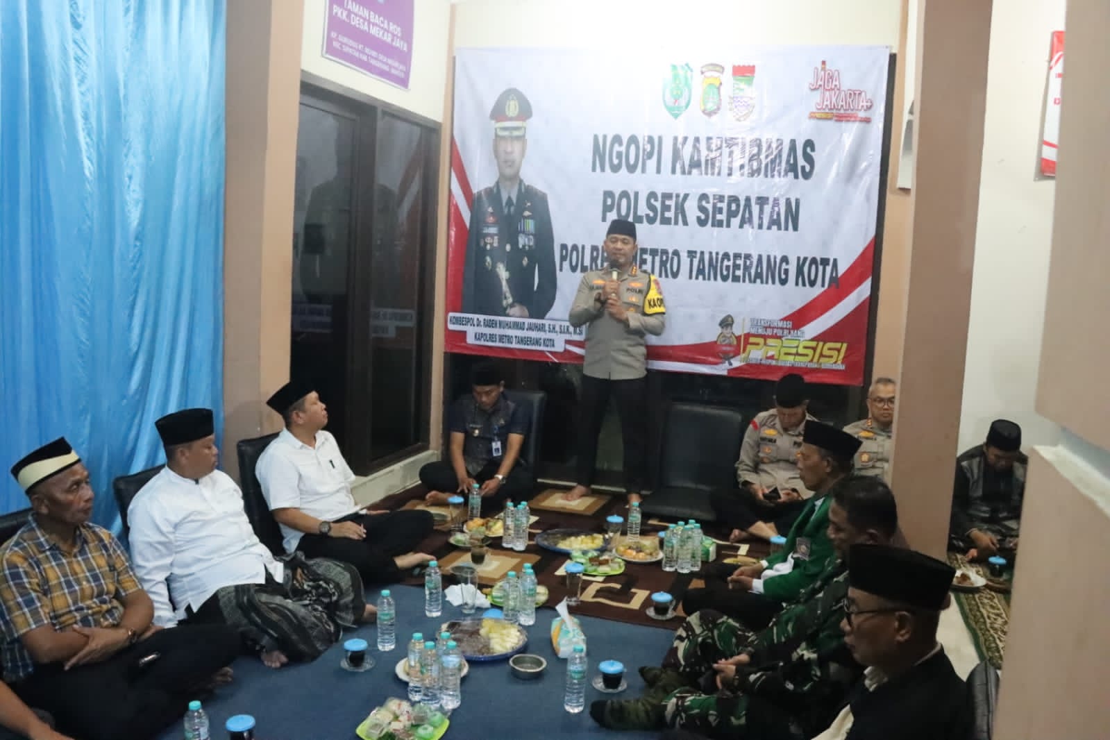 Ngopi Kamtibmas, Polres Metro Tangerang Kota Dekatkan Polisi Dengan Warga Sepatan