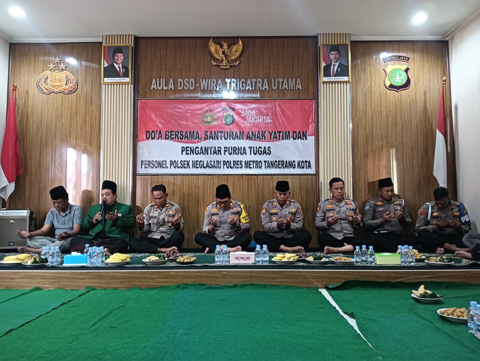 Polsek Neglasari Gelar Doa Bersama, Santunan Anak Yatim, dan Acara Purna Tugas Anggota