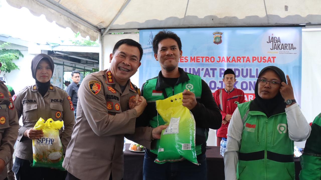 Kapolres Metro Jakpus Resmikan Gerai Rakyat Auto ke-4 untuk Ojol: “Polisi dan Ojol Sama-sama Mengabdi untuk Masyarakat”