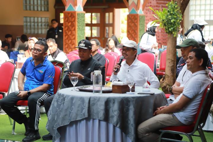 KLH Apresiasi Kota Tangerang Jadi Contoh Nasional Gerakan Jumat Bersih dan Pengurangan Emisi