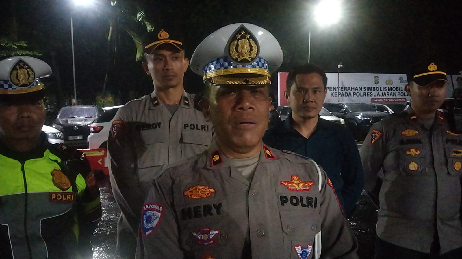 Polda Metro Jaya Gelar Patroli Malam Pastikan Warga Nyaman di Malam Hari