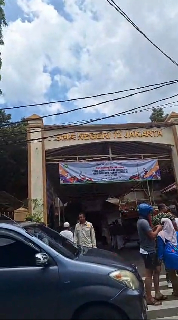 SMA Negeri 72 Diguncang Ledakan 8 Siswa Luka-Luka