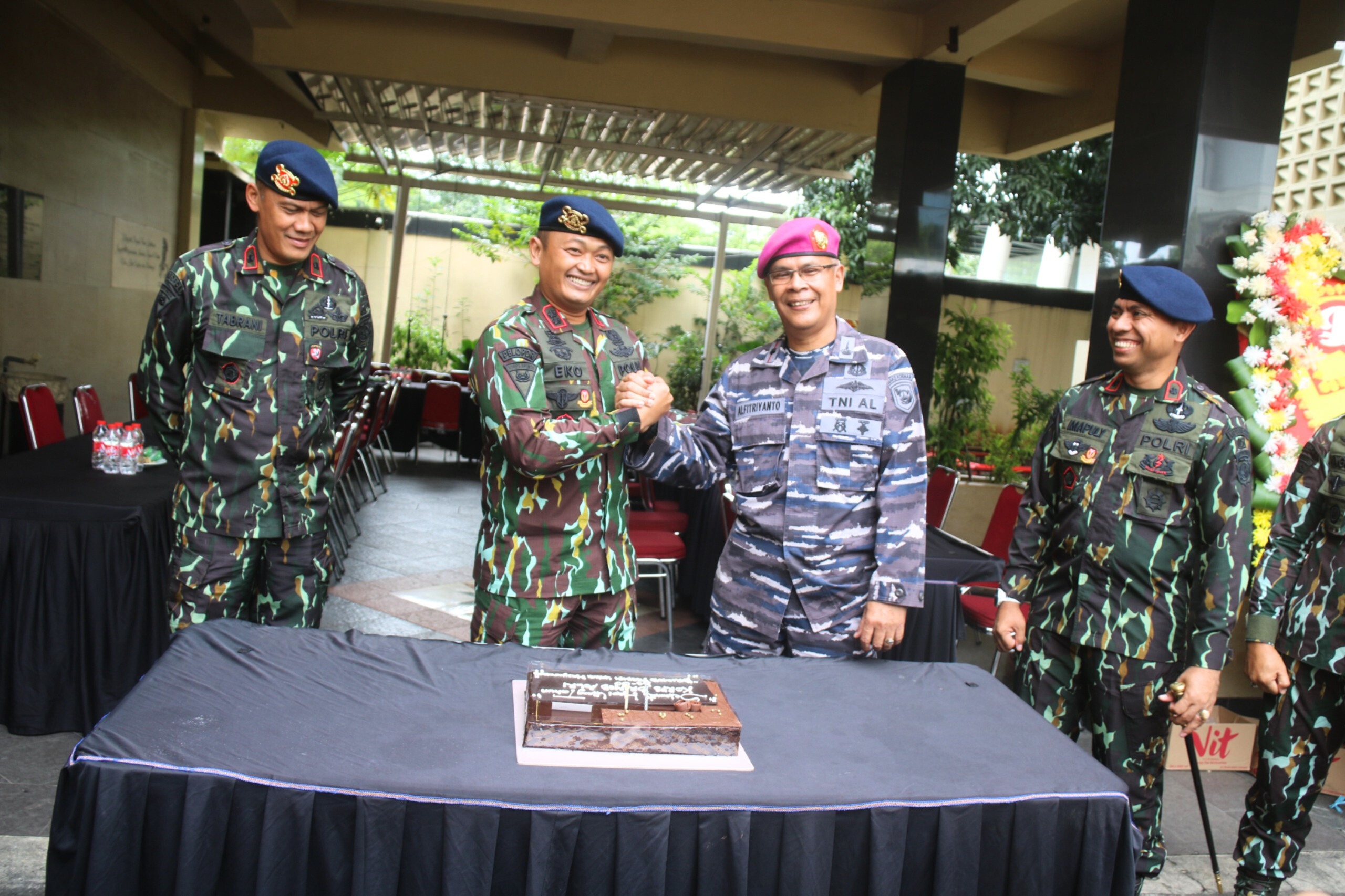 HUT ke-80 Korps Brimob, Marinir TNI AL Kunjungi Mako Brimob Kwitang