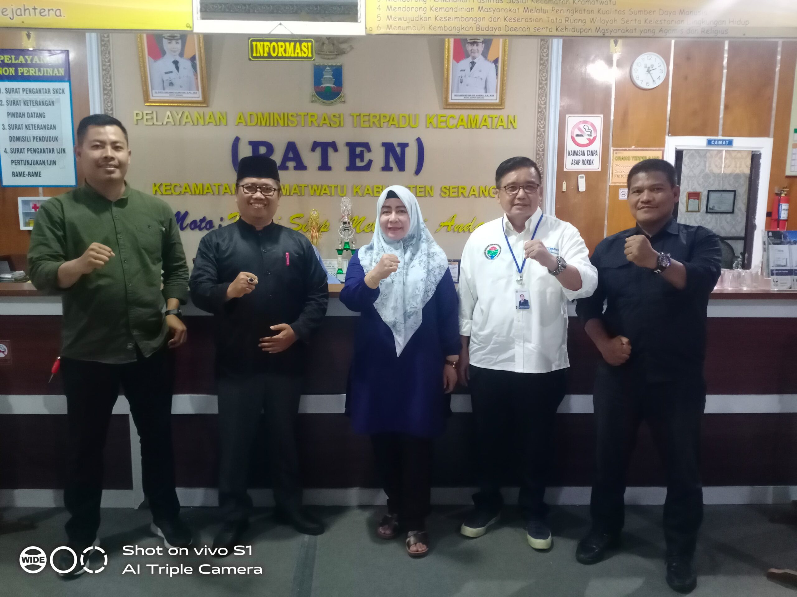 Ketua Ir Budy DPW Forum Bumdes Silaturahmi ke kantor Camat Kramatwatu