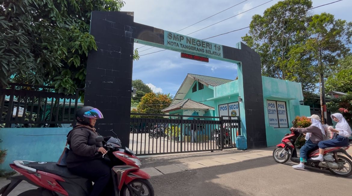 Hendak Konfirmasi Wartawan Diusir Oleh Oknum Sekuriti SMPN 19