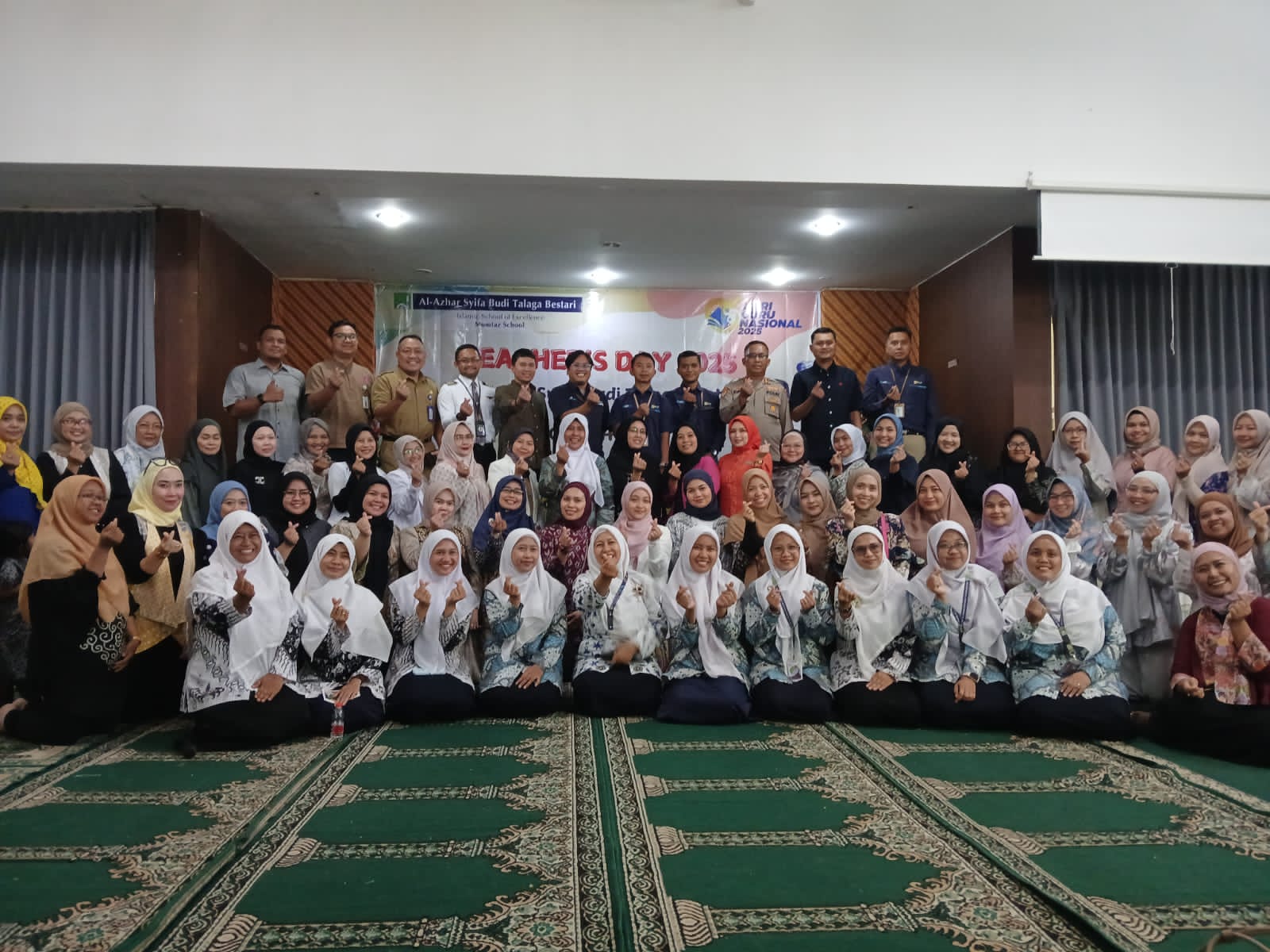 Teacher’s Day 2025: Orang Tua Turun Mengajar, AKBP Supriadi Isi Materi Stop Bullying