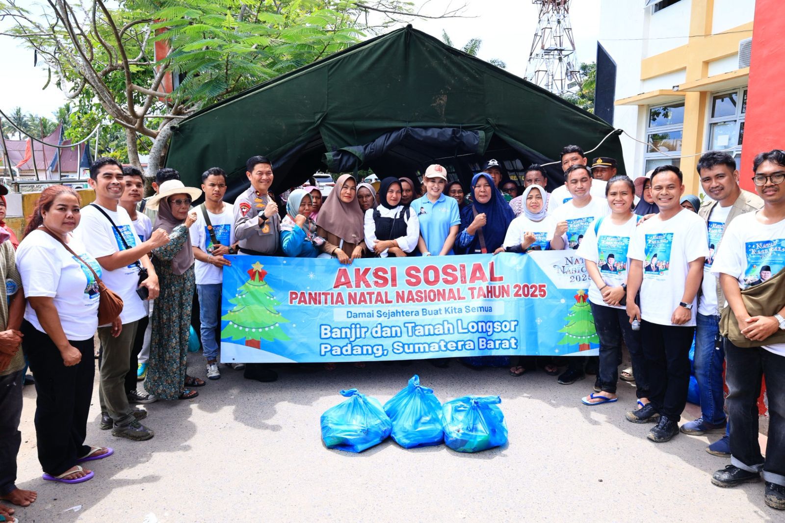 Polda Sumbar Kawal Penyaluran Bantuan Sosial untuk Korban Bencana di Agam
