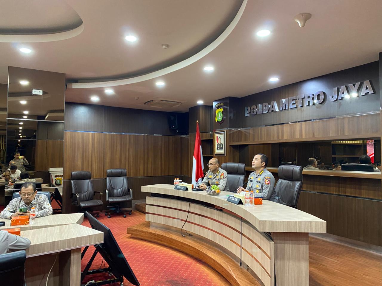 Puslitbang Polri Gelar FGD di Polres Jakbar dan Polda Metro Jaya