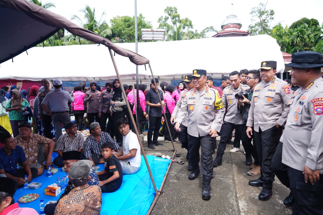 Polri Hadir Menyeluruh: Dari Air Bersih, Sembako, Huntara hingga Persiapan Sekolah dan Ramadan Warga Terdampak Banjir