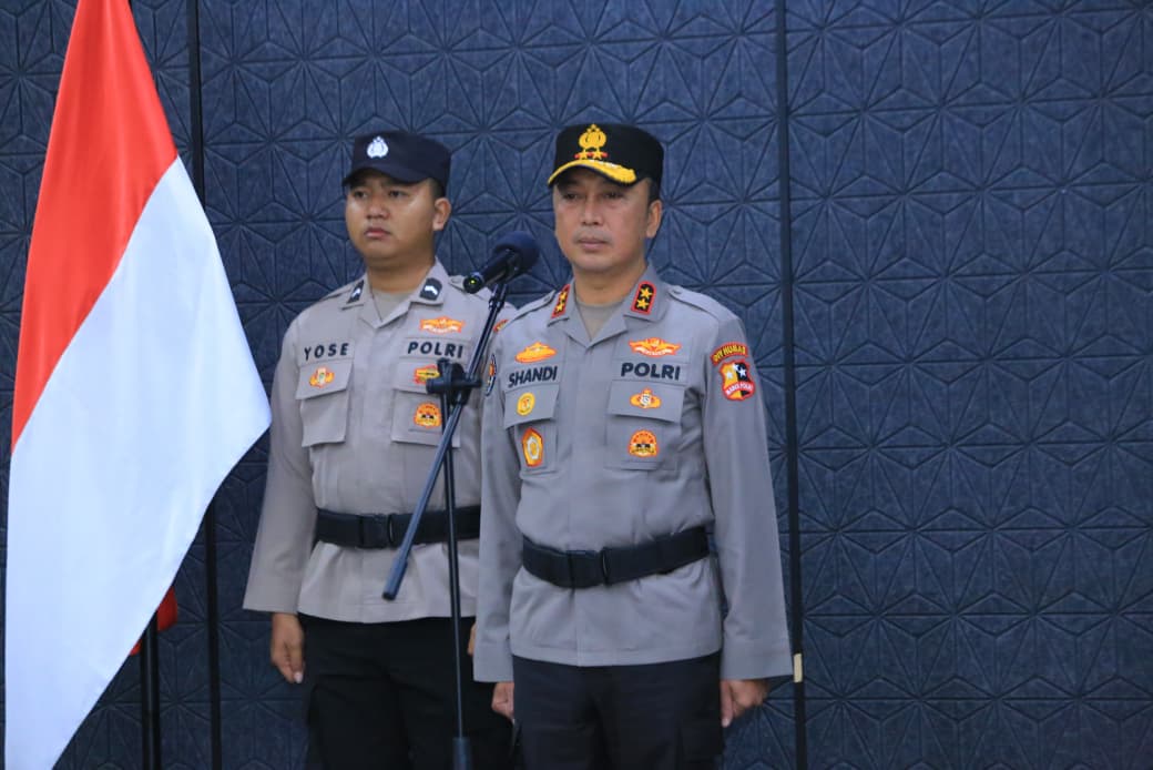 Pimpin Upacara Laporan Kenaikan Pangkat, Kadivhumas Ingatkan Peran Strategis Humas