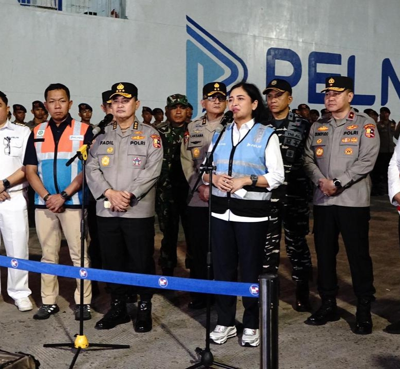Polri Terus Kirimkan Pasukan serta Logistik ke Wilayah Terdampak Bencana di Sumatera, Sinergi Kemanusiaan Bersama PT Pelni