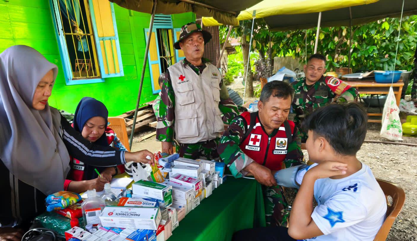 Jamin Akses Kesehatan Warga Terdampak Bencana, Satgas Gulbencal Kesdam I/BB Buka Pos Bankes di Pandan