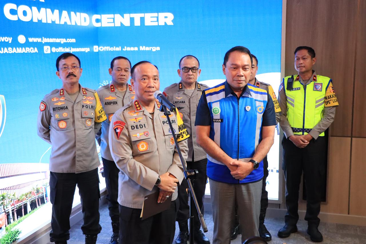 Wakapolri Pantau Arus Balik Nataru di Command Center Tol Jasa Marga Jatiasih