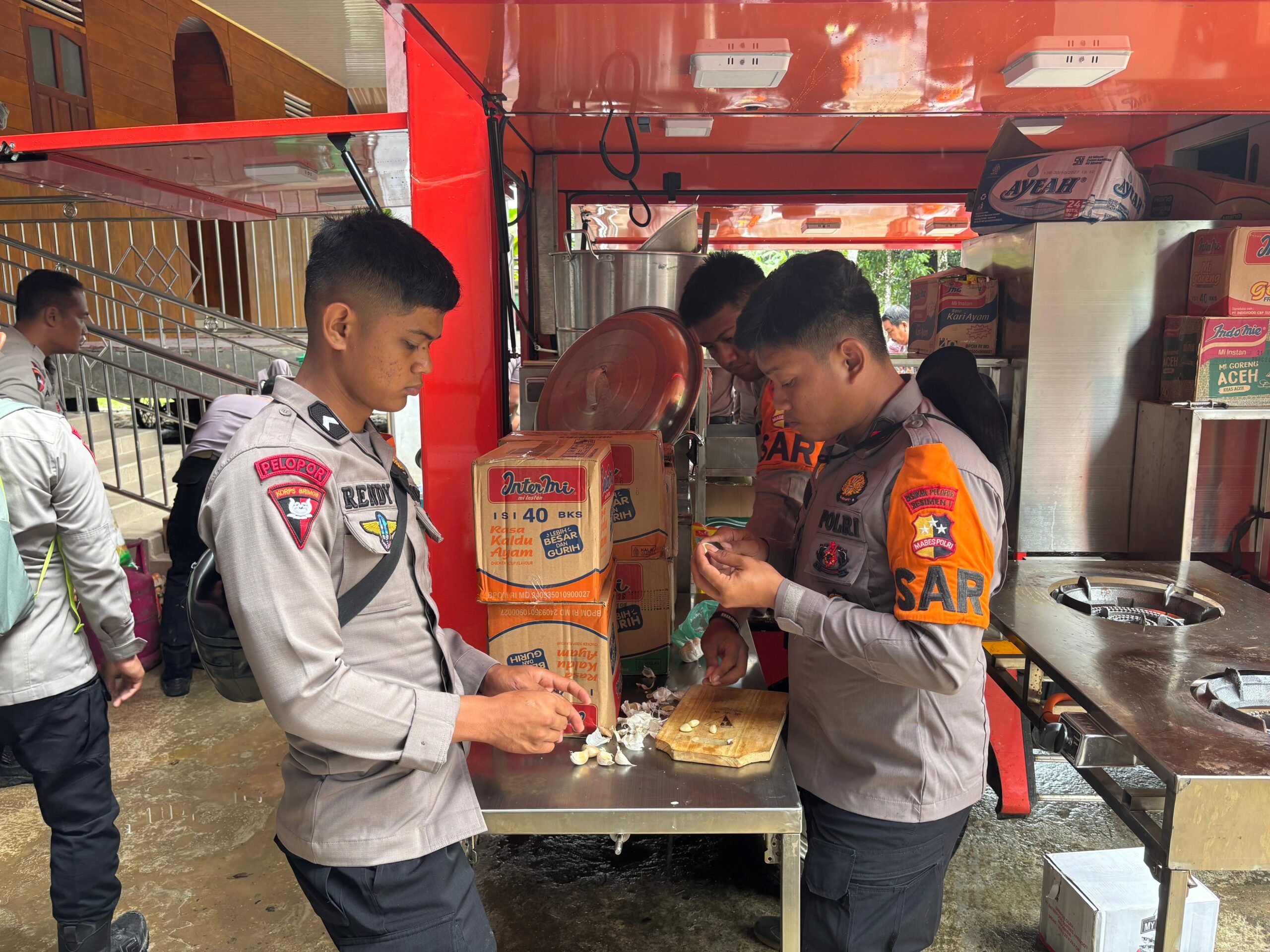 Polri Terus Melayani Masyarakat, Pemulihan Bencana Di Padang Pariaman Dilakukan Menyeluruh Dan Bertahap