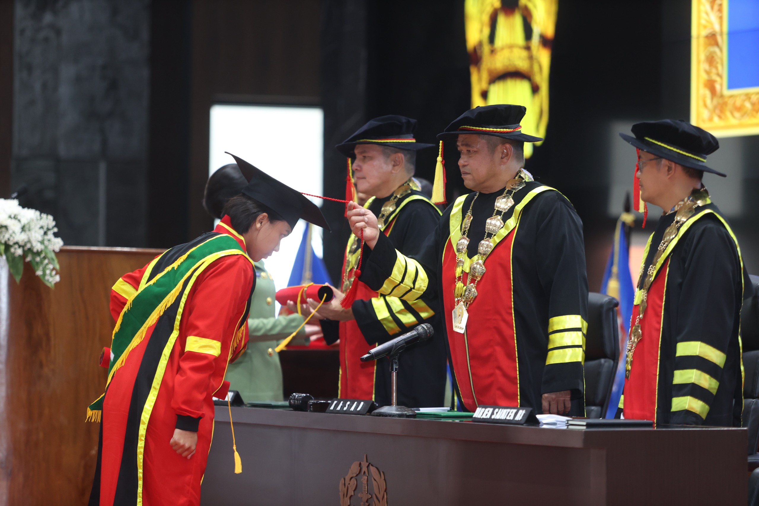Wisuda 380 Perwira Remaja, Kasad: Gelar Akademik Bukan Tujuan Akhir