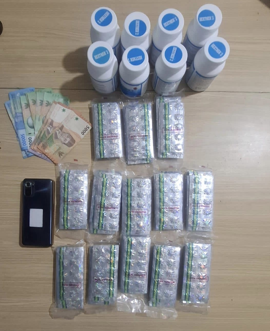 Komitmen Berantas Obat Ilegal, Polres Metro Tangerang Kota Tangkap Pengedar Di Karawaci