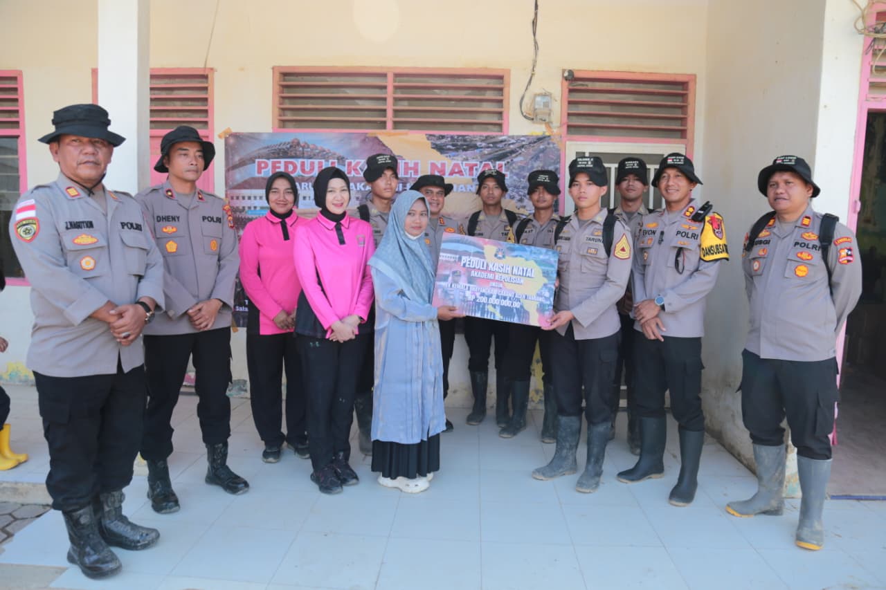 Taruna Akpol Hadirkan Harapan Baru ” Bedah Sekolah “