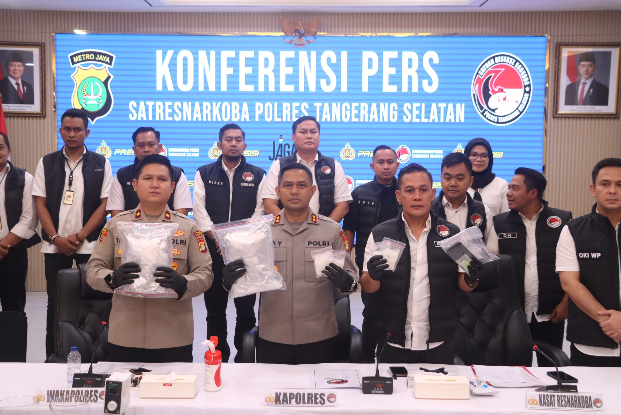 PENGUNGKAPAN NARKOTIKA JENIS SABU,EKSTASI DAN PRODUKSI SINTETIS DI WILAYAH POLRES TANGERANG SELATAN OLEH SATUAN RESERSE NARKOBA POLRES TANGERANG SELATAN