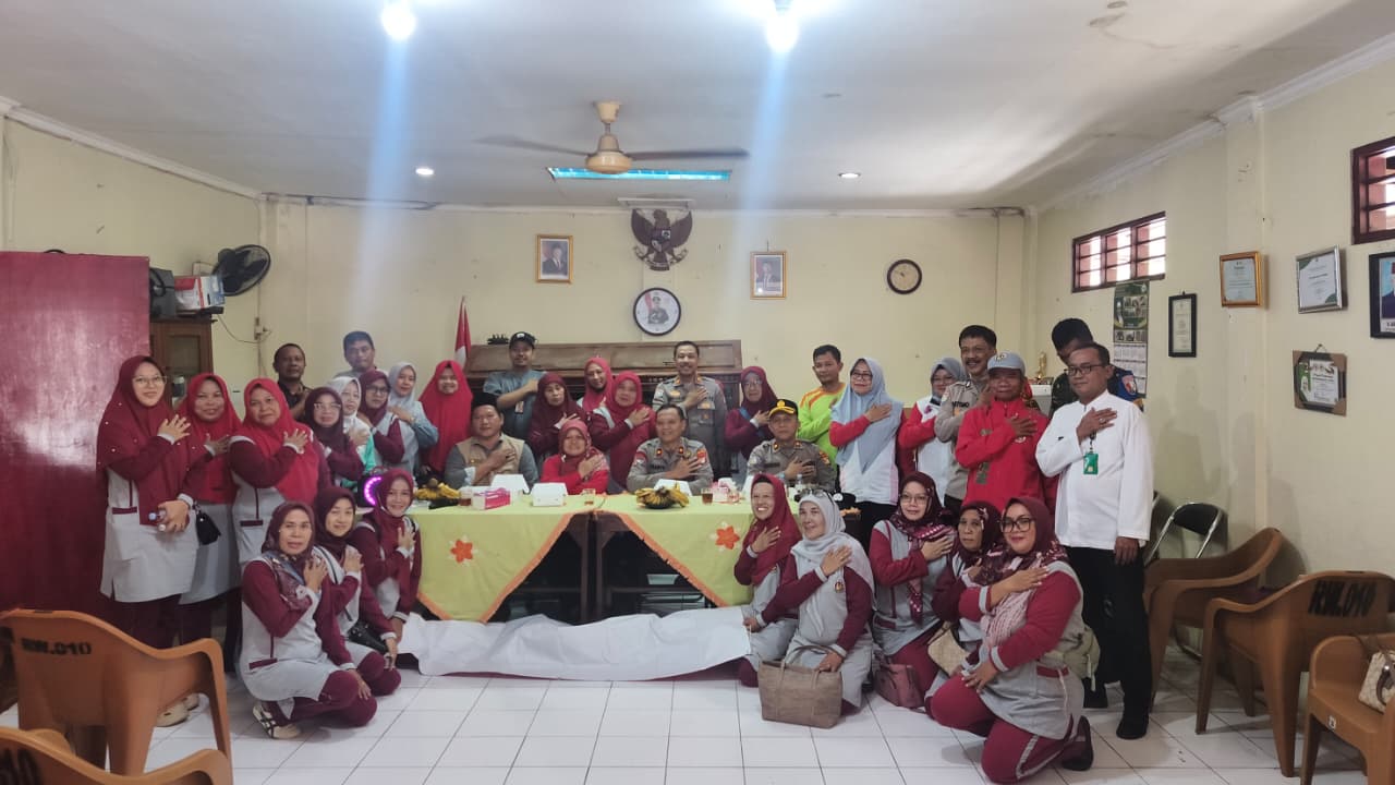 Ditbinmas Polda Metro Jaya Beri Penyuluhan ke PKK Cipinang Melayu, Bahas Narkoba hingga Tawuran