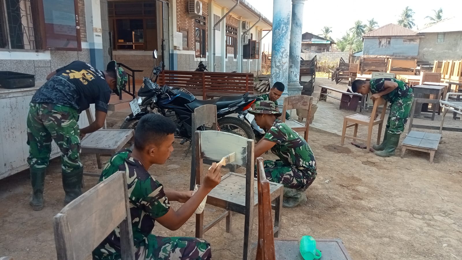 Sekolah Terdampak Banjir Pulih, Satgas Gulbencal Kodam I/BB Lancarkan KBM di Tapteng