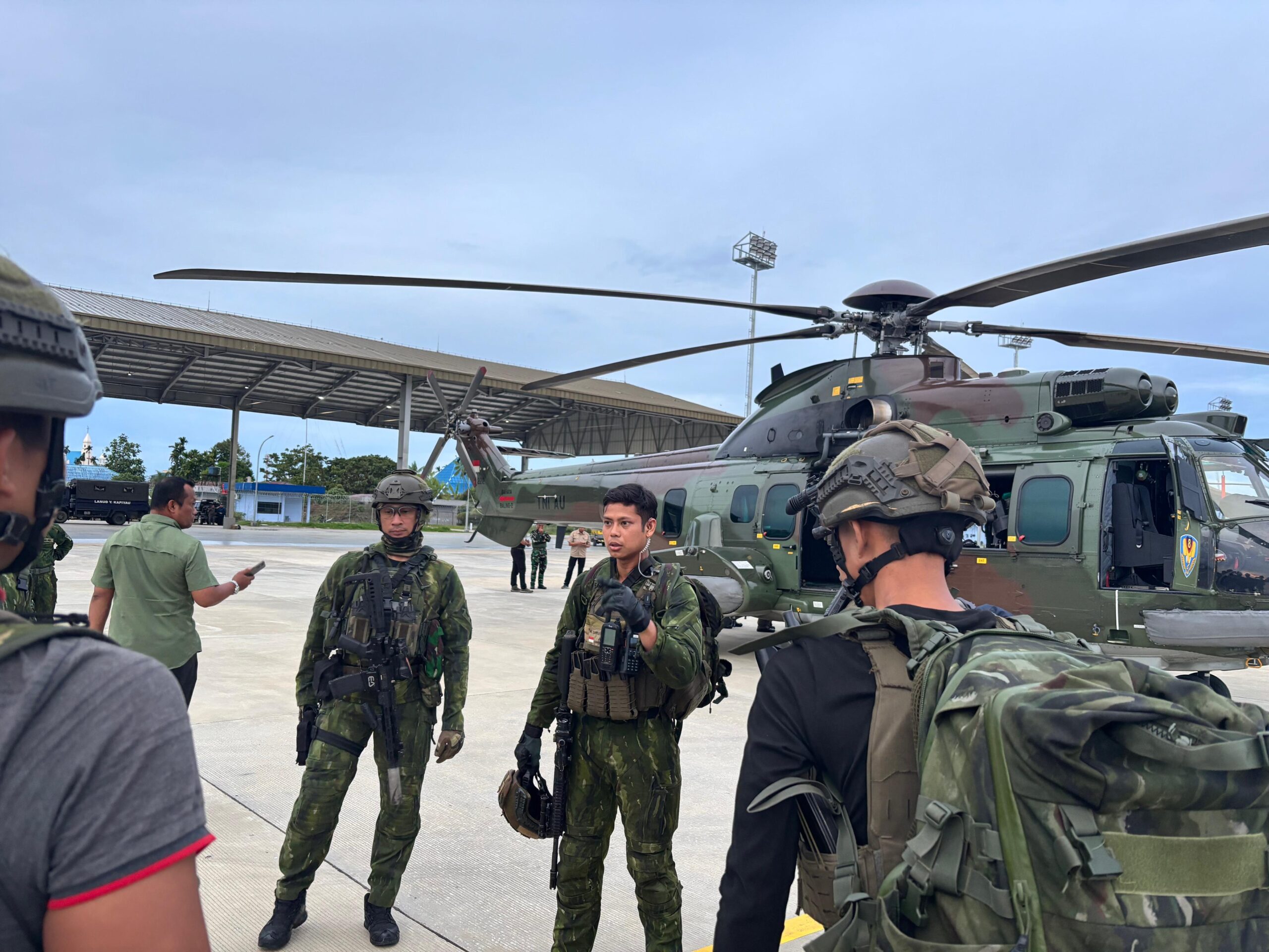 TNI Amankan Lokasi Penembakan Pesawat Smart Air di Bandara Korowai Batu, Boven Digoel