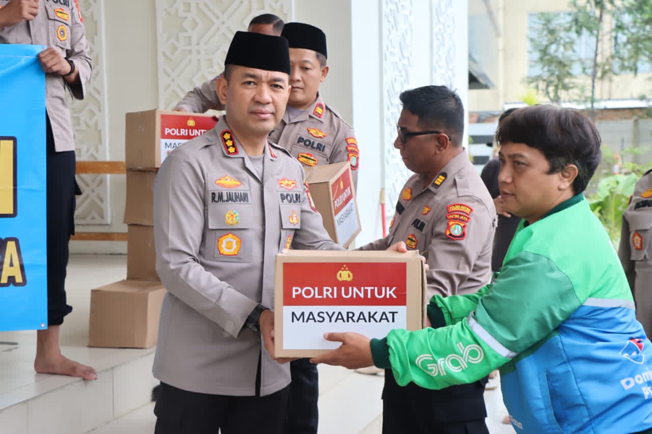 Kapolres Tangerang Kota Rangkul Ojol Lewat Program Jumat Peduli