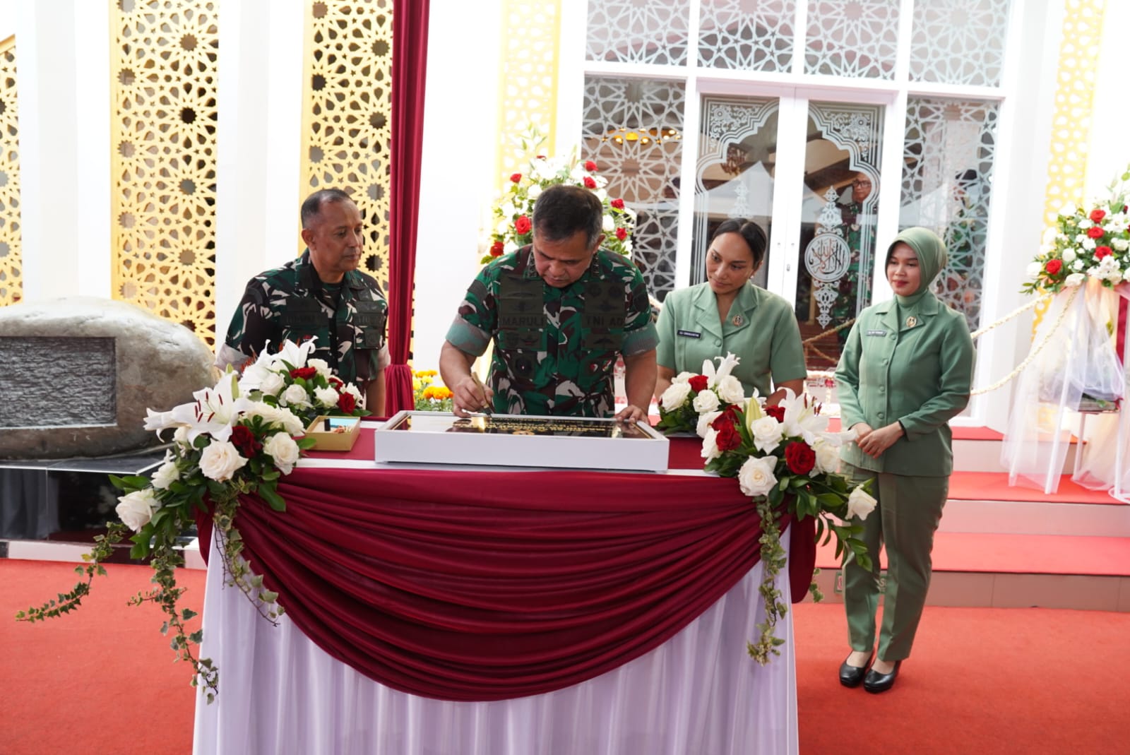 Kasad: Masjid Bukan Hanya Sarana Ibadah, tetapi Tempat Berkumpul dan Membina Karakter Prajurit