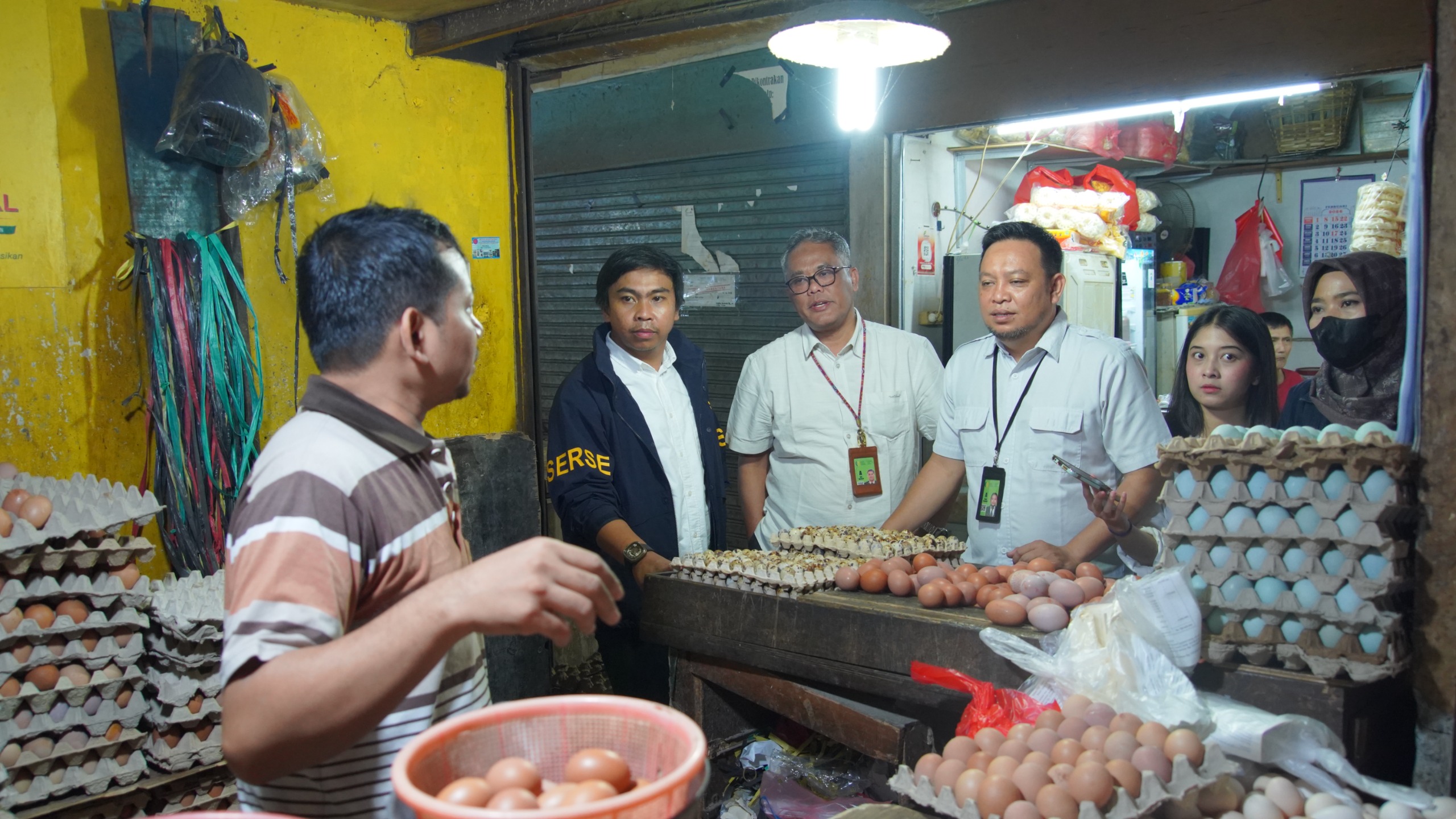 Ditreskrimsus Polda Metro Cek Harga dan Stok Sembako di Rawamangun Jelang Lebaran