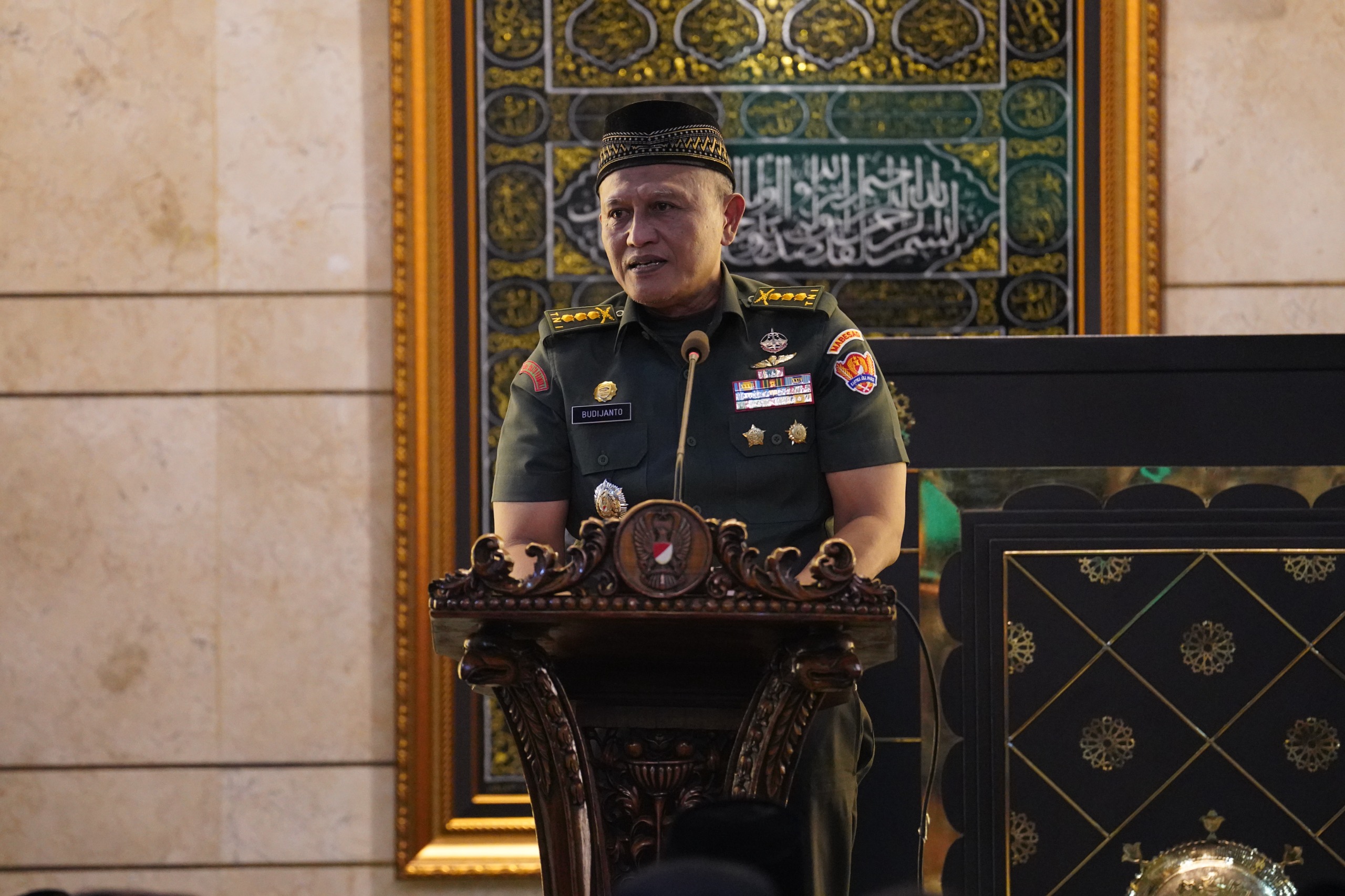 Tarawih Keliling Kemenag Hadir di Masjid At Taqwa Mabesad