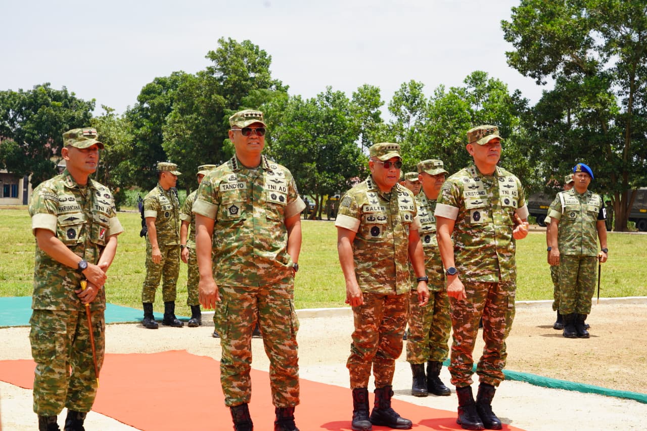 Tinjau Yonif TP 848/SPC, Menhan dan Wakasad Pastikan Kesiapan Satuan