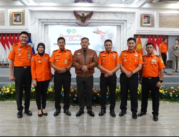 Buah Peran Besar TNI AD Dalam Operasi SAR, Kasad Jadi Warga Kehormatan Basarnas