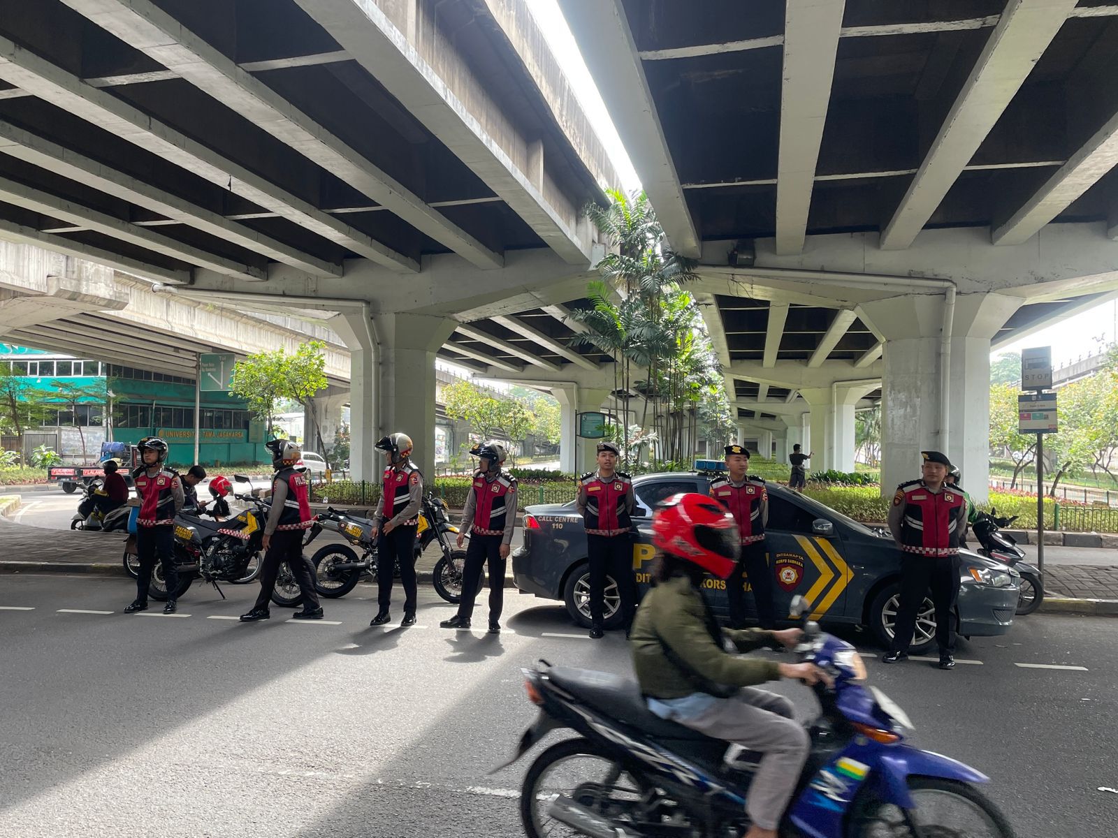 Jaga Kondusivitas Lenteng Agung, Dirsamapta Korsabhara Baharkam Polri Brigjen Pol Mokhamad Ngajib Intensifkan Patroli di Tanjung Barat