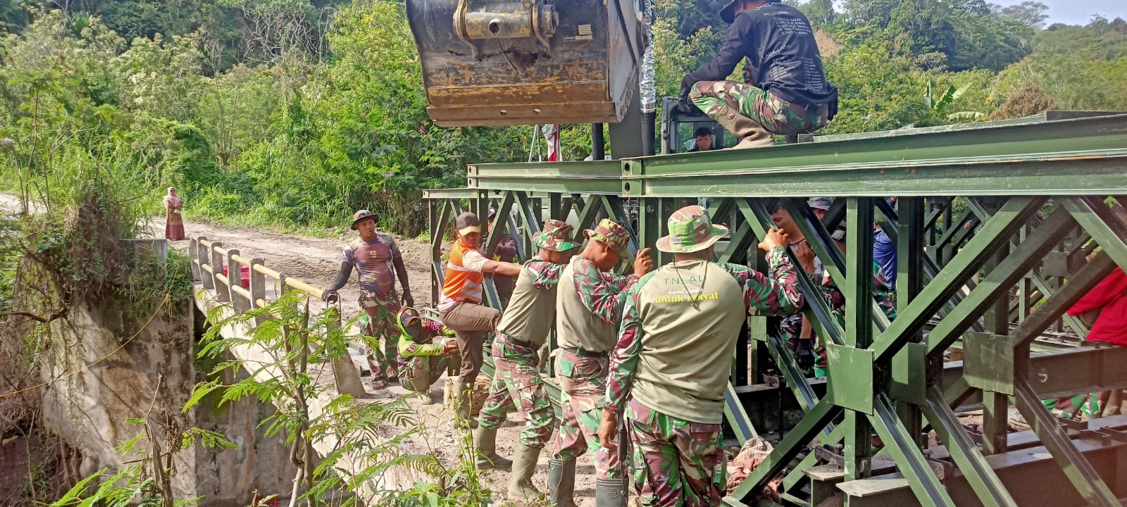 Sambungkan Akses Antar Desa, Pembangunan Jembatan Bailey Kute Panang Terus Dikebut